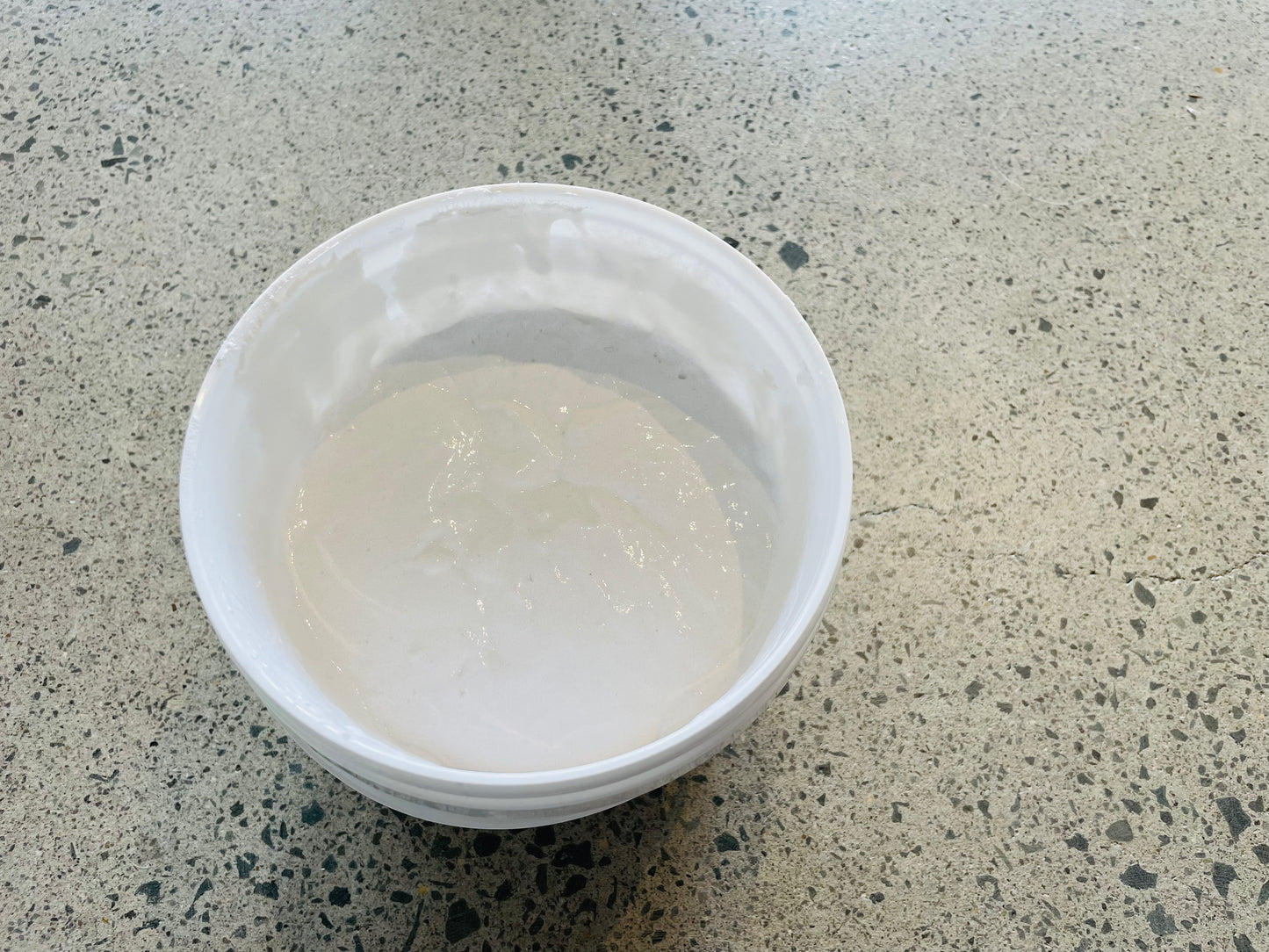 2L Tufting Backing Adhesive