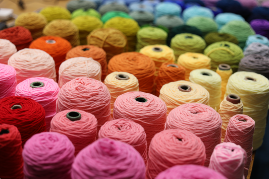 🎁 Yarn Mystery Box